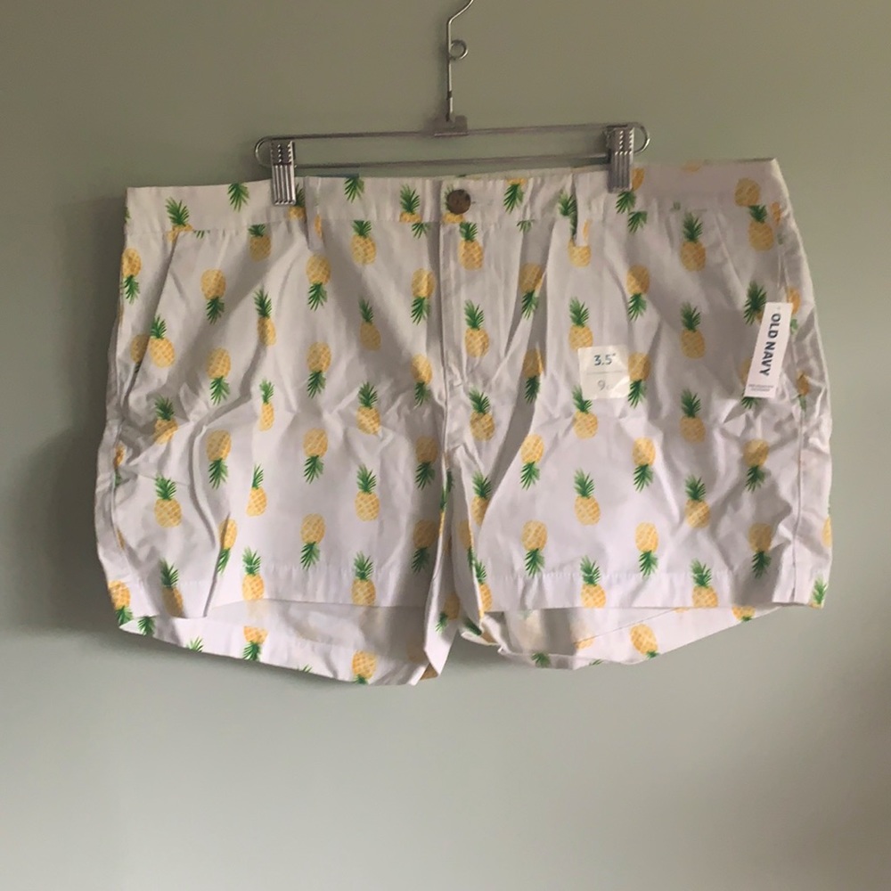 Old Navy - Pineapple Shorts